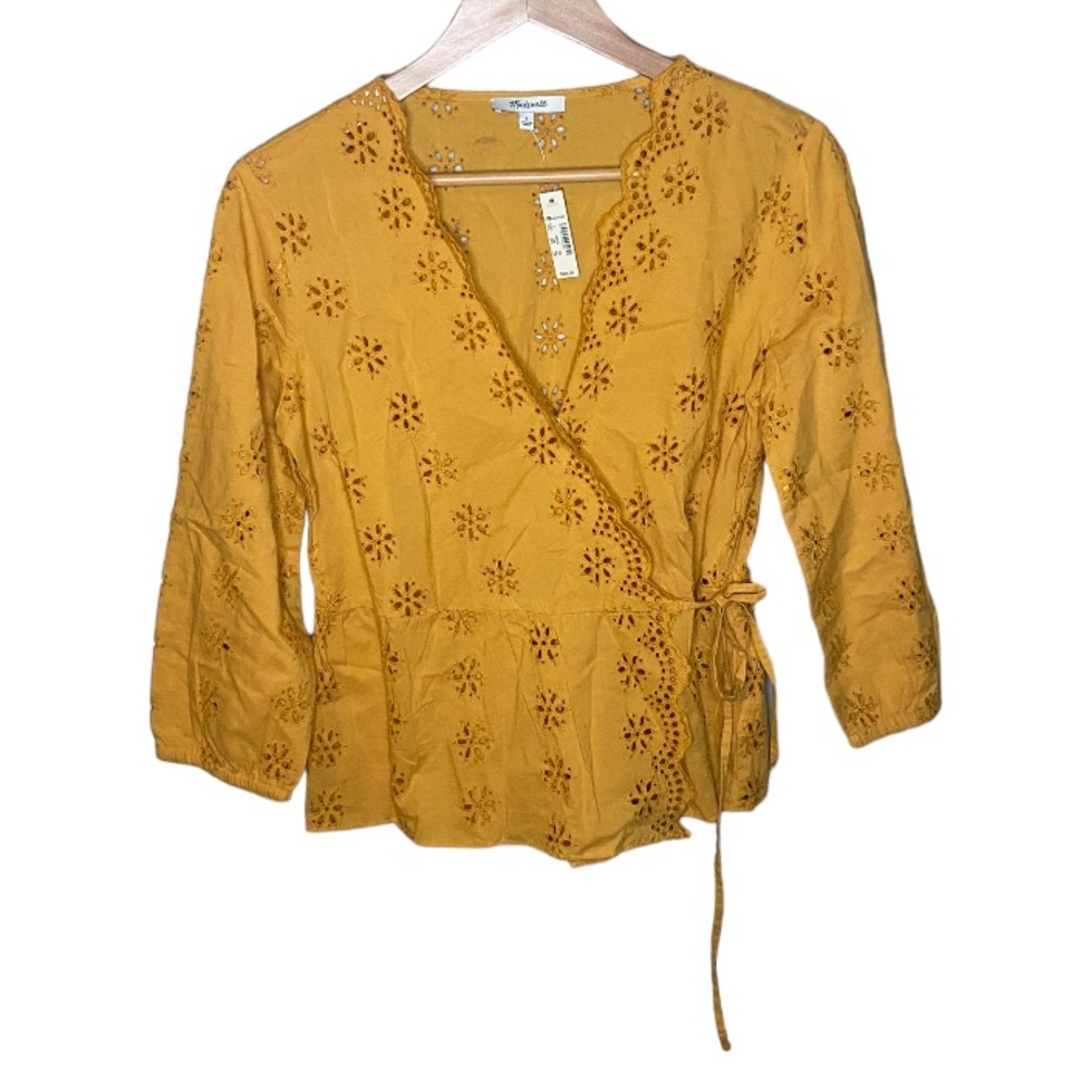 SOLD NWT Madewell Scalloped Eyelet Wrap Top - Picture 2 of 6